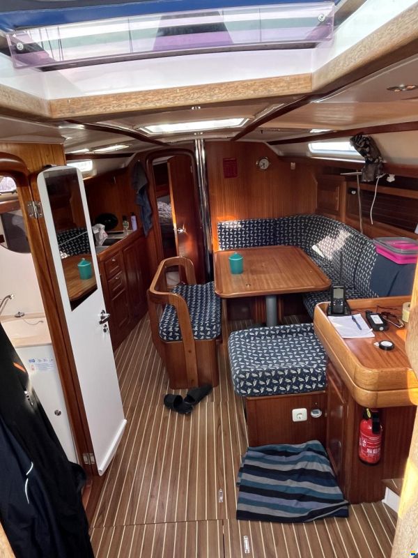 Dufour 38 Classic