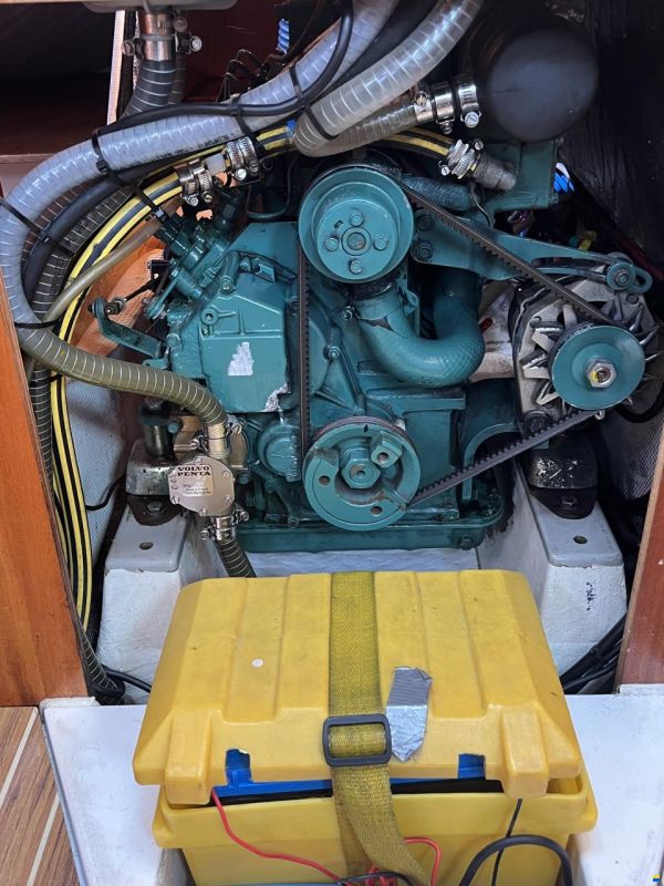 Dufour 38 Classic