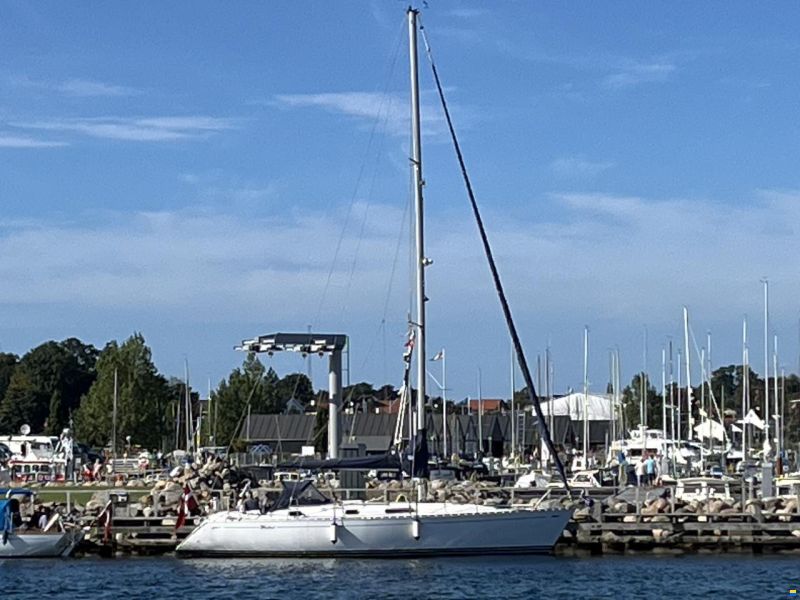 Dufour 38 Classic