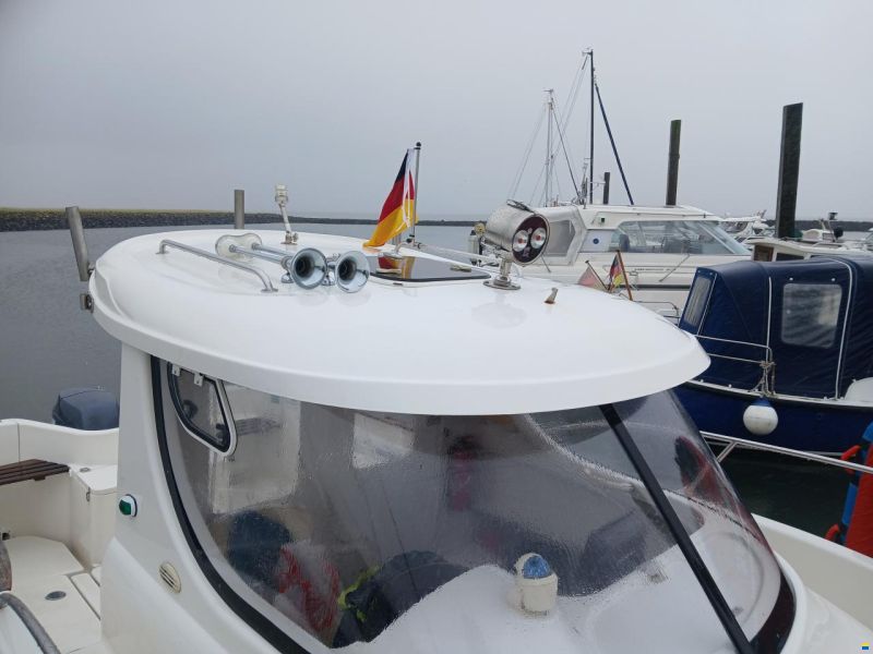 Quicksilver 640 Pilothouse
