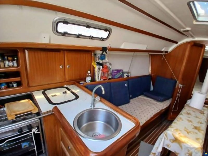 Bavaria 32 Holiday