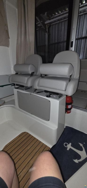 Quicksilver 605 Pilothouse