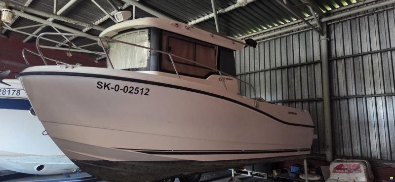 Quicksilver 605 Pilothouse