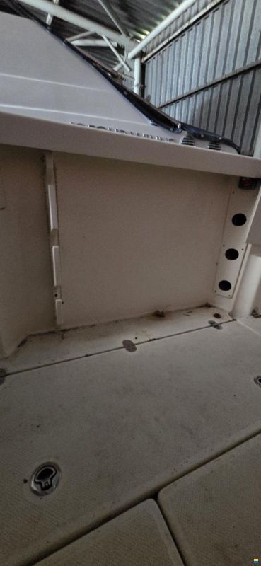 Quicksilver 605 Pilothouse