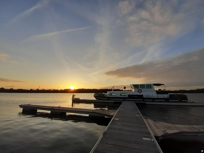 Wilro Kruiser/ varend woonschip