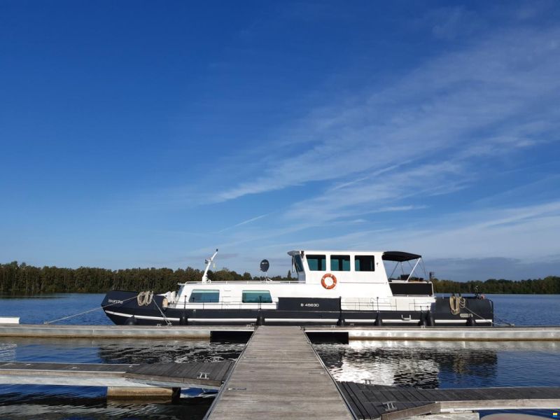 Wilro Kruiser/ varend woonschip