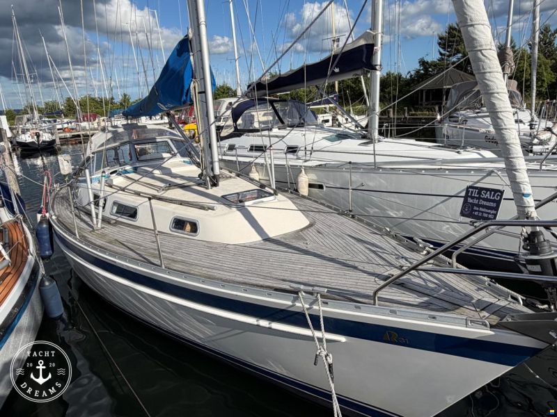 Hallberg-Rassy 31 MKII
