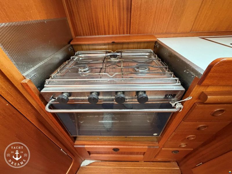 Hallberg-Rassy 31 MKII