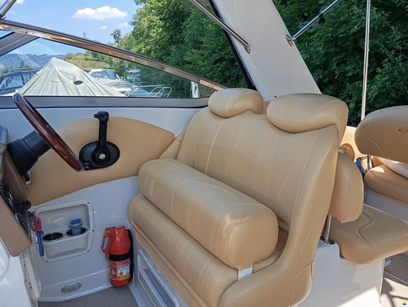 Crownline 280cr