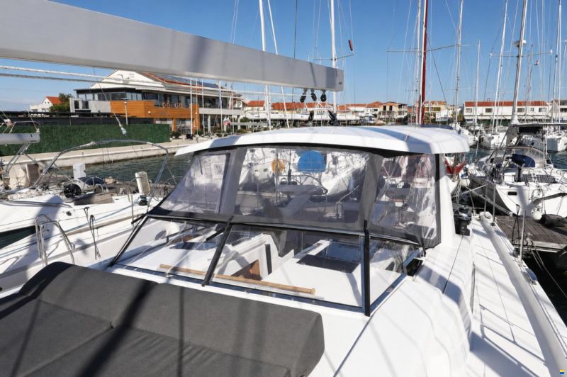 Hanse 588