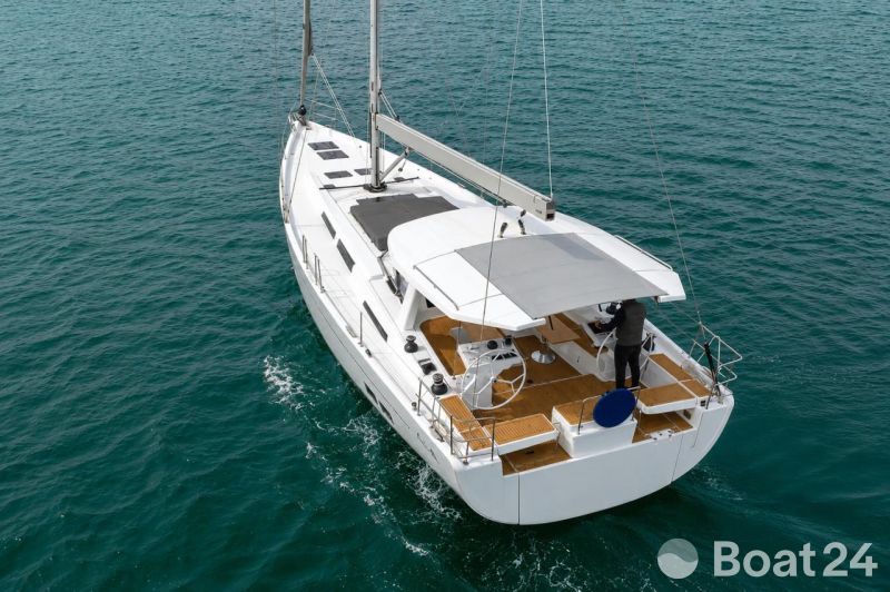 Hanse 588