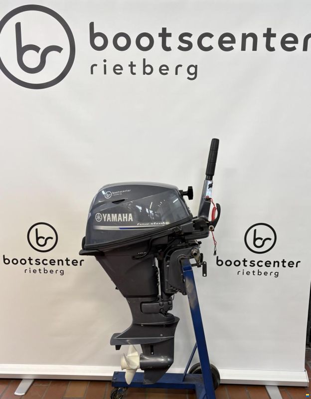 Yamaha F15 CMH S
