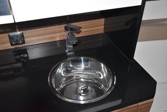 Cobrey 33 HT 2x220PS 2018