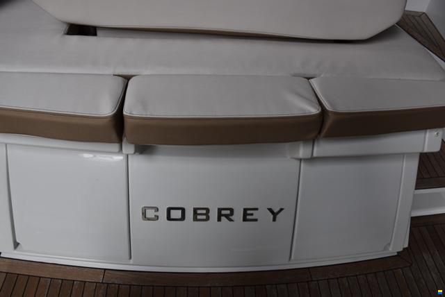 Cobrey 33 HT 2x220PS 2018