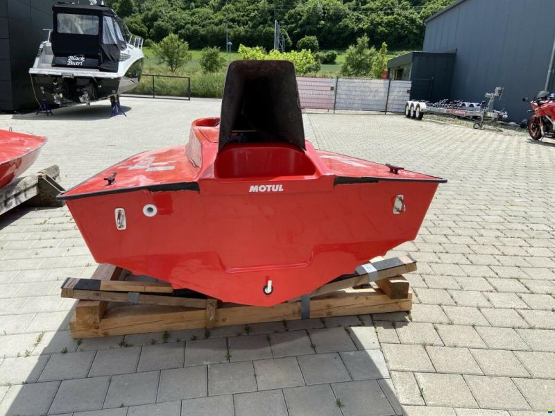 Mizu GT60 Carbon Rennboot