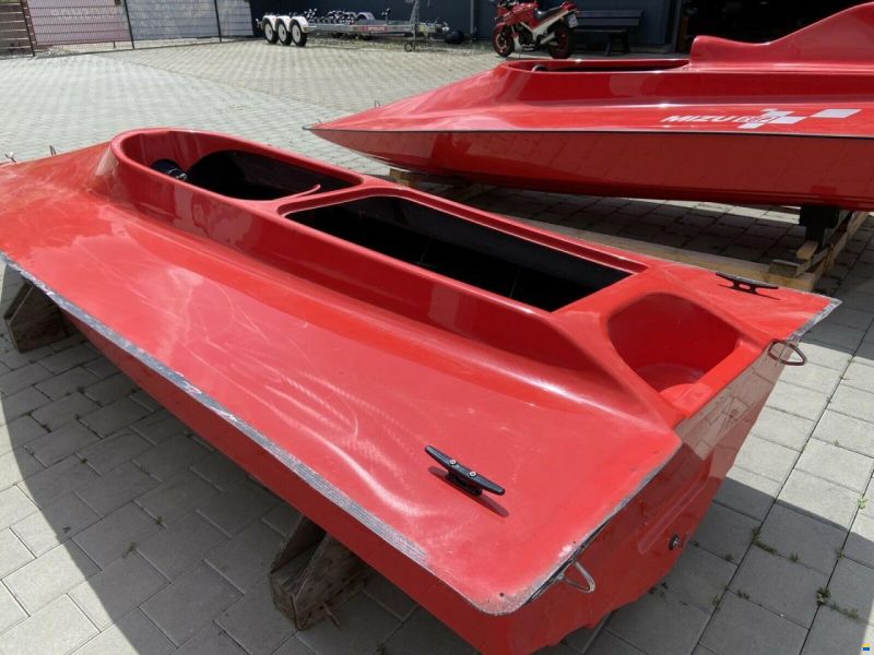 Mizu GT60 Carbon Rennboot