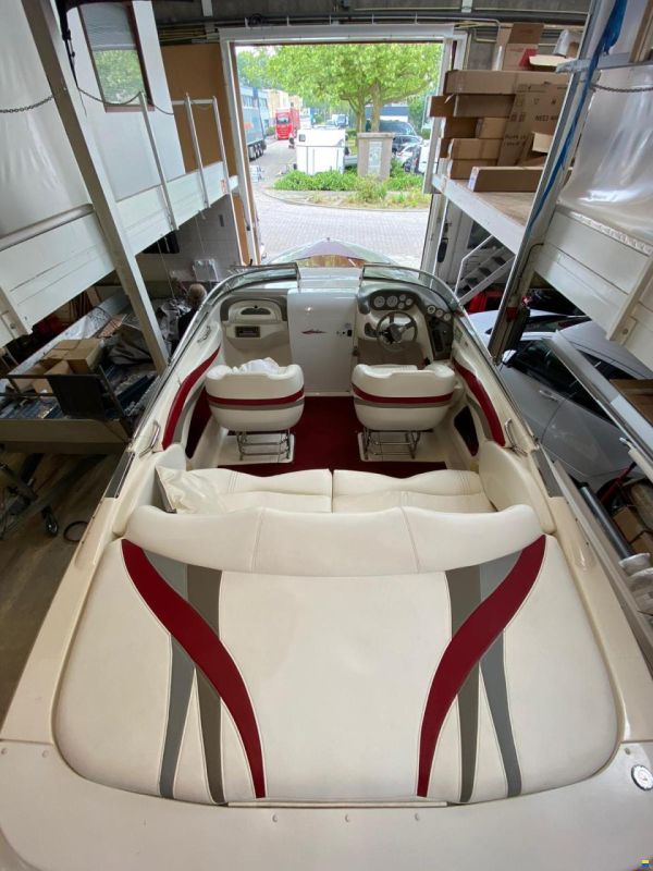 Glastron Carlson CSX23