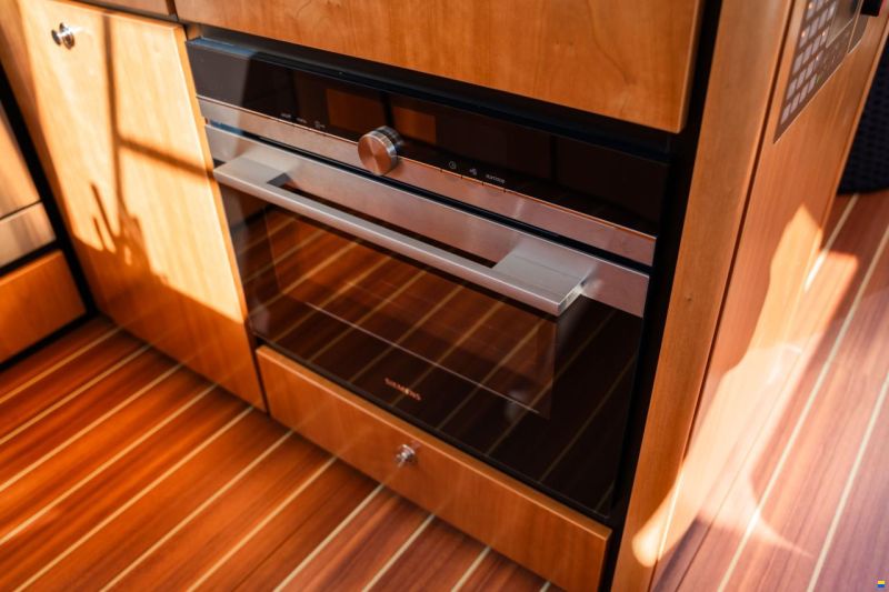 Linssen Grand Sturdy 450 AC Variotop®