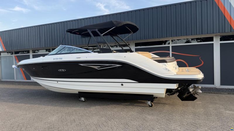 Sea Ray SLX 250