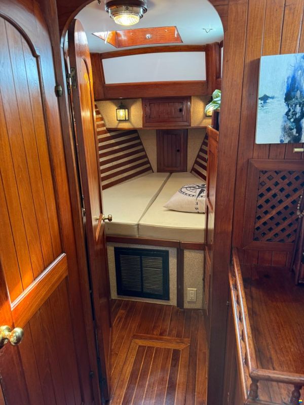 51' Doug Peterson Offshore Cruiser