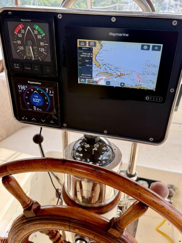 51' Doug Peterson Offshore Cruiser
