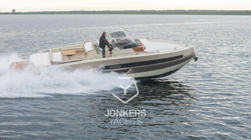 Invictus GT370