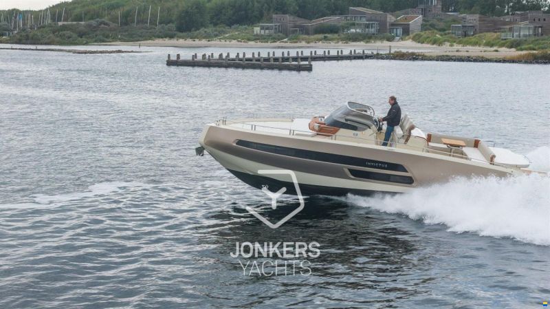 Invictus GT370