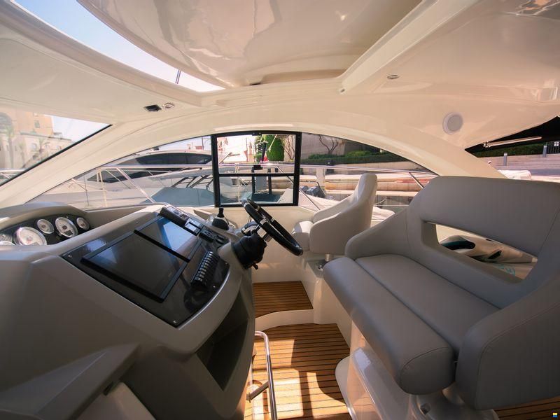 Beneteau Grand Turismo 38