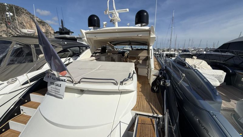 Sunseeker Predator 60