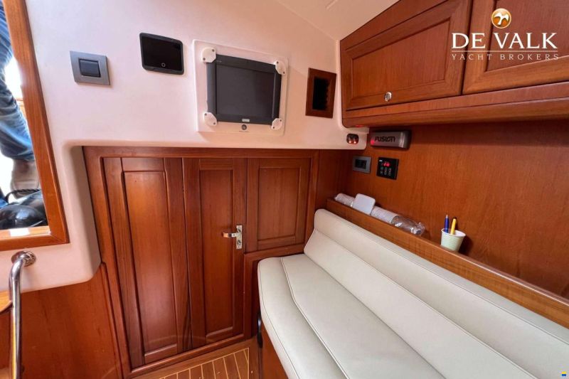 Long Island 40 Runabout