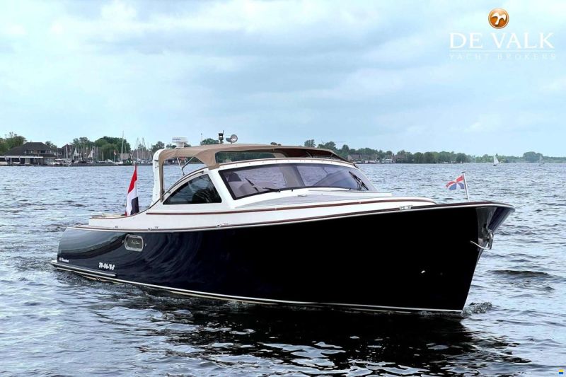 Long Island 40 Runabout