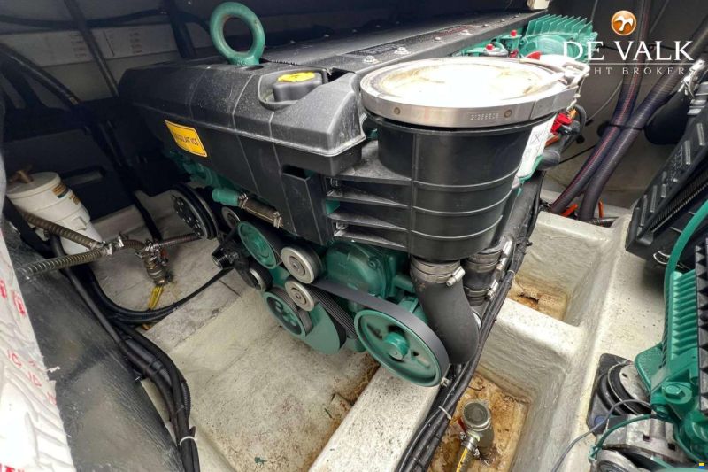Long Island 40 Runabout