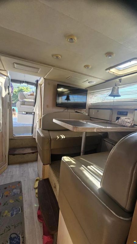Bayliner 3255 Avanti Express Cruiser