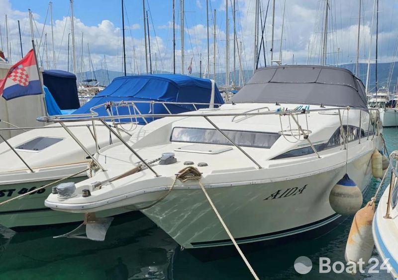 Bayliner 3255 Avanti Express Cruiser
