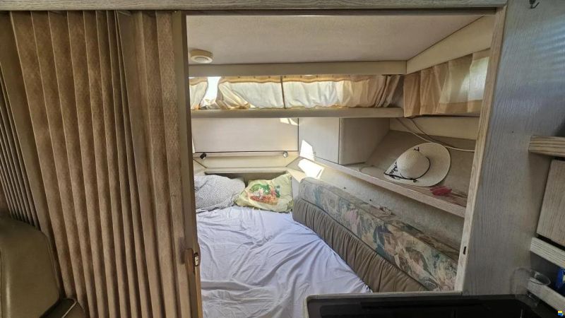 Bayliner 3255 Avanti Express Cruiser