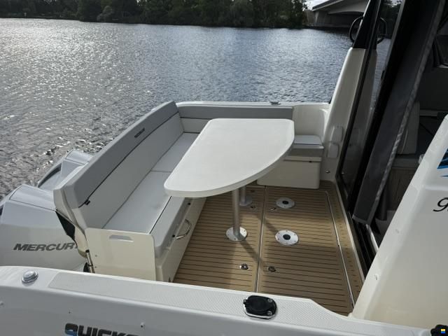 Quicksilver Activ 905 Weekend mit 2x 200 PS