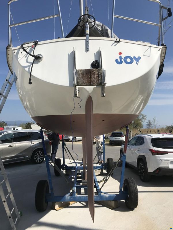 Kelt Marine M8