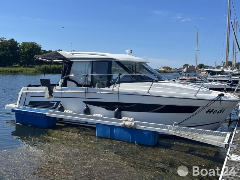 Jeanneau Merry Fisher 895