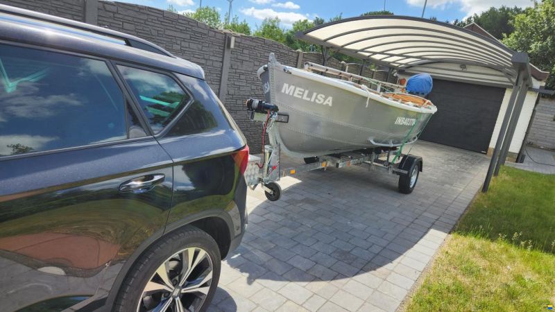 Onbekend alu sloep