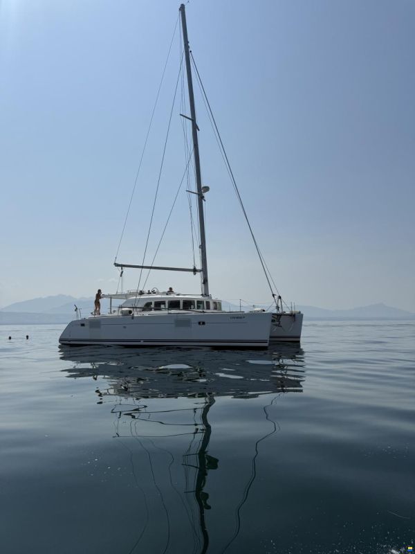 Lagoon 440