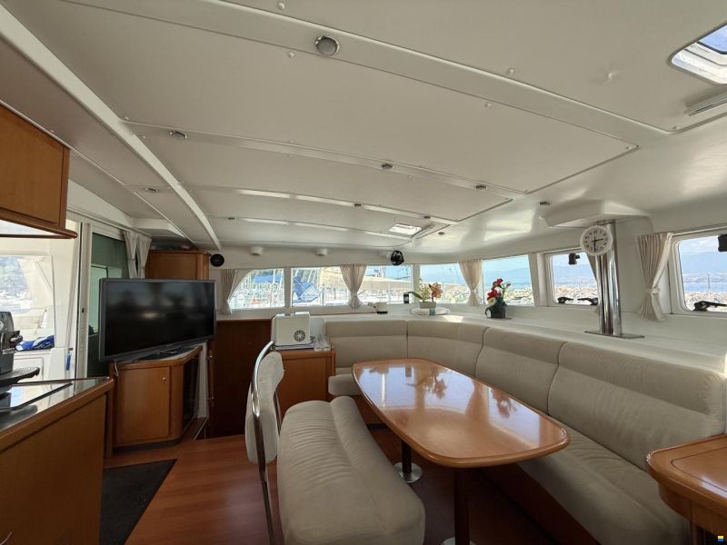 Lagoon 440
