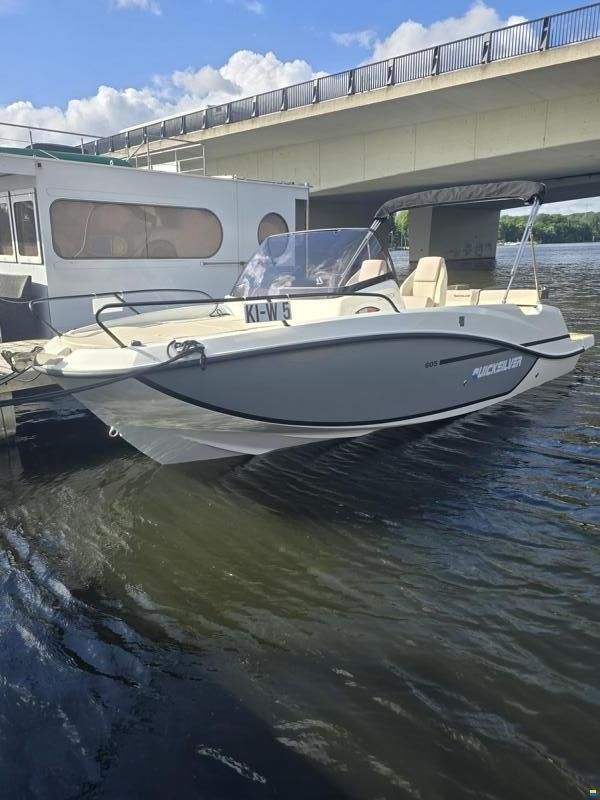 Quicksilver Activ 605 Sundeck mit 150PS