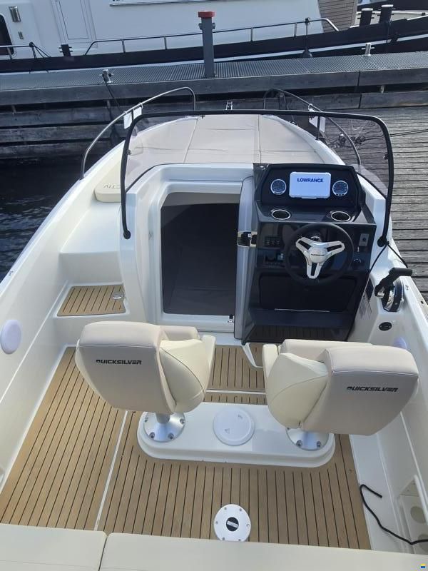 Quicksilver Activ 605 Sundeck mit 150PS