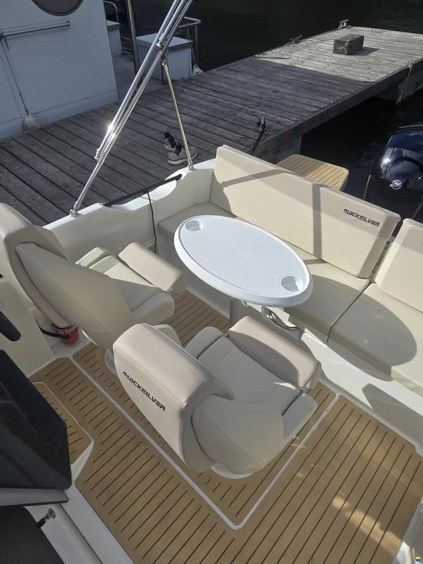 Quicksilver Activ 605 Sundeck mit 150PS