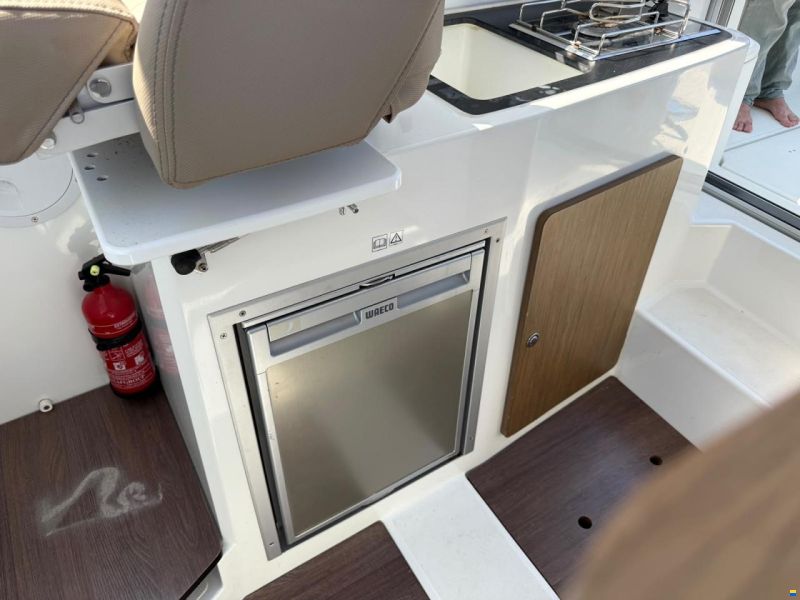 Beneteau Antares 8