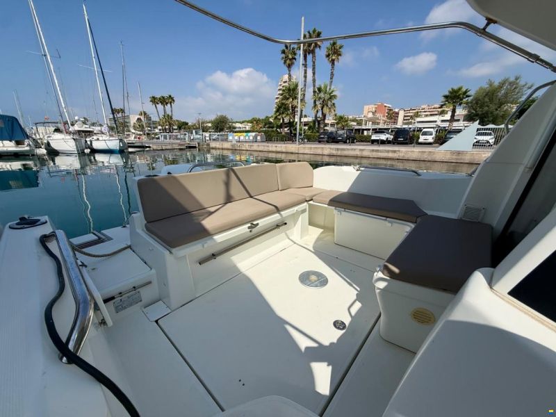 Beneteau Antares 8