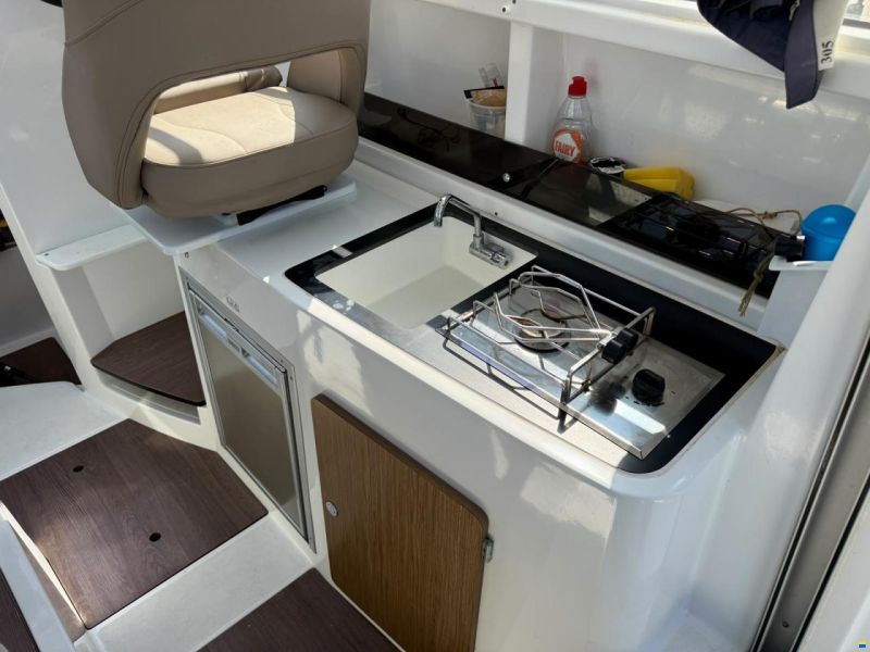 Beneteau Antares 8