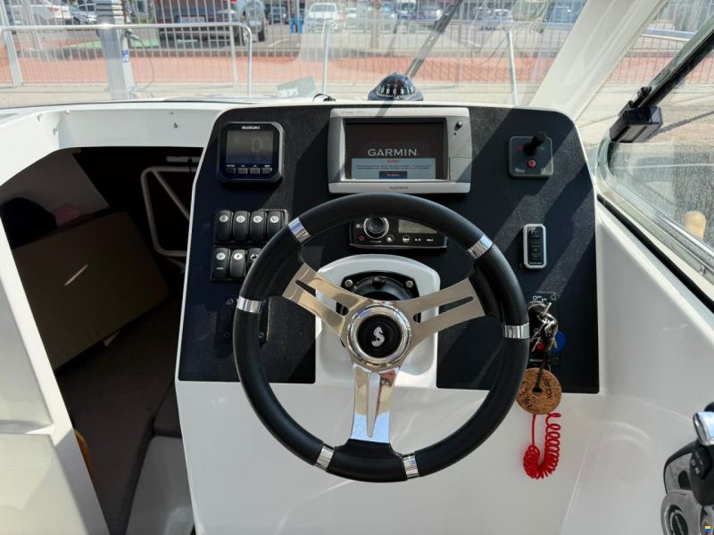 Beneteau Antares 8