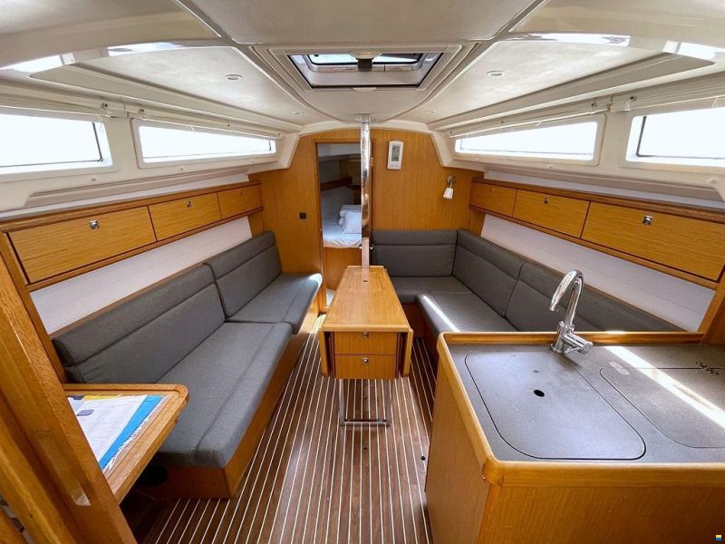 Bavaria 33 Cruiser