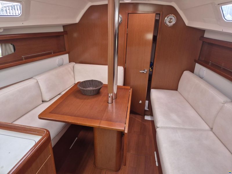 Beneteau Oceanis 31